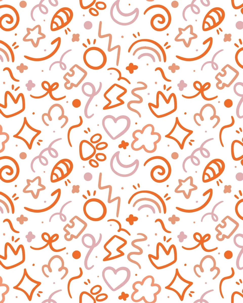Motif de marque Story’Croch : couronnes, cœurs, étoiles et volutes dessinés au trait, en orange et rose